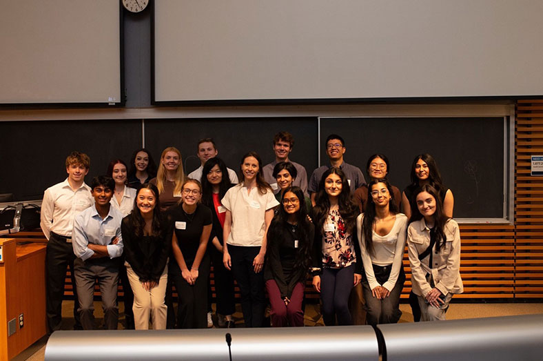 Group photo with CBR summer students