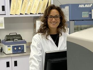 Tammy Whitteker senior medical laboratory technologist