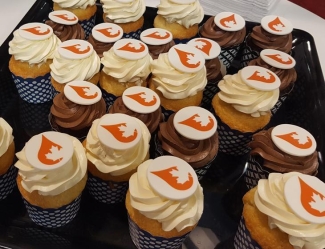 cupcakes and conversation cupcakes