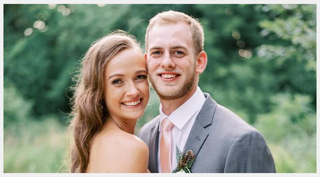 Image of stem cell donor Jason Kooy and blood donor Sierra Kooby on their wedding day